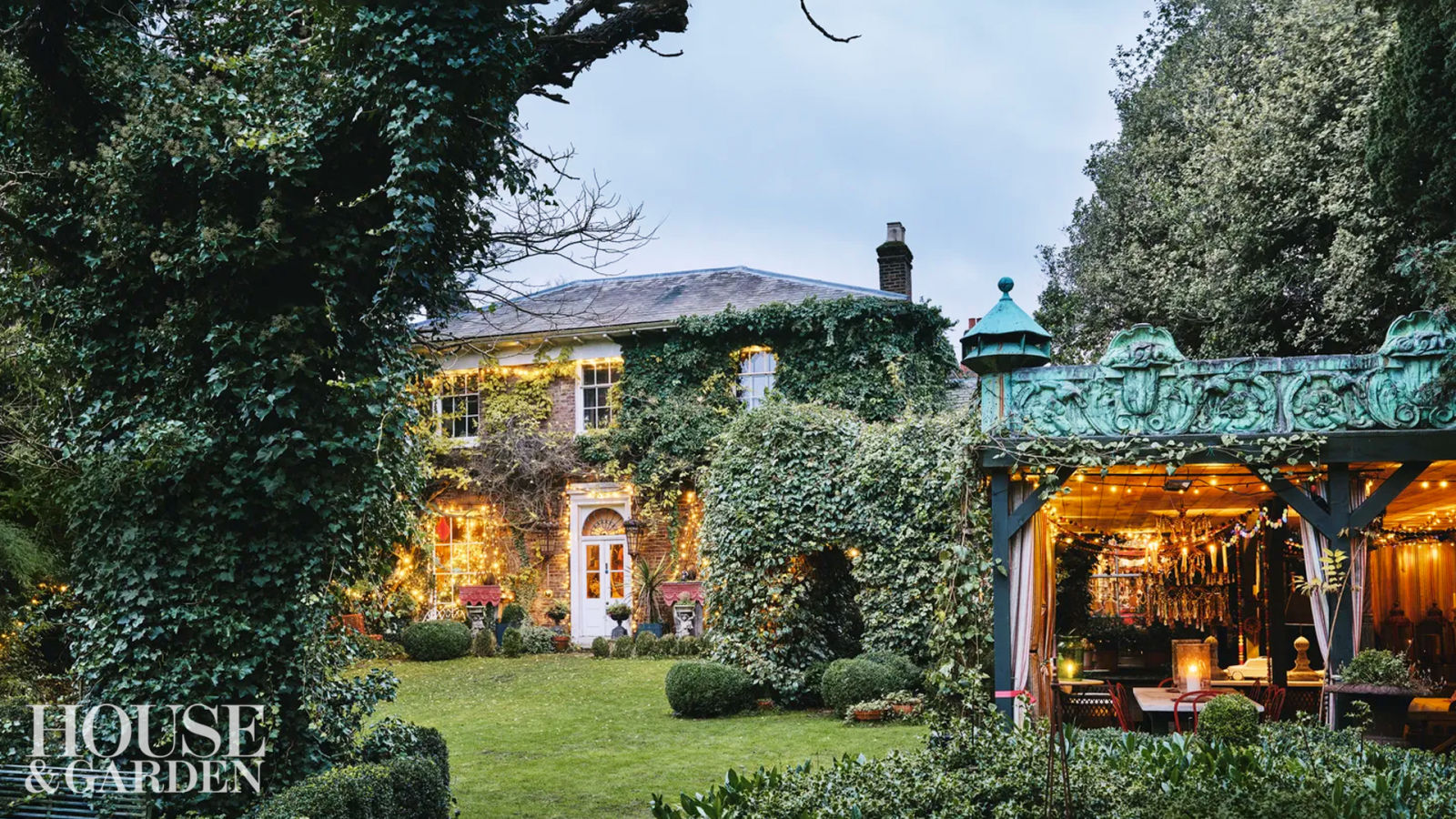 Inside Richard E. Grant’s Georgian house at Christmas