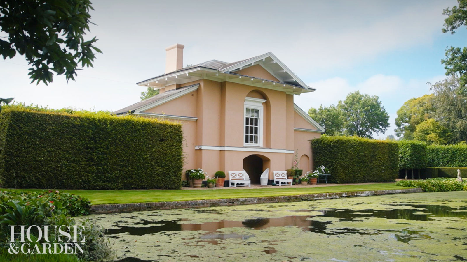 Inside Veere Grenney's 18th-century Palladian folly