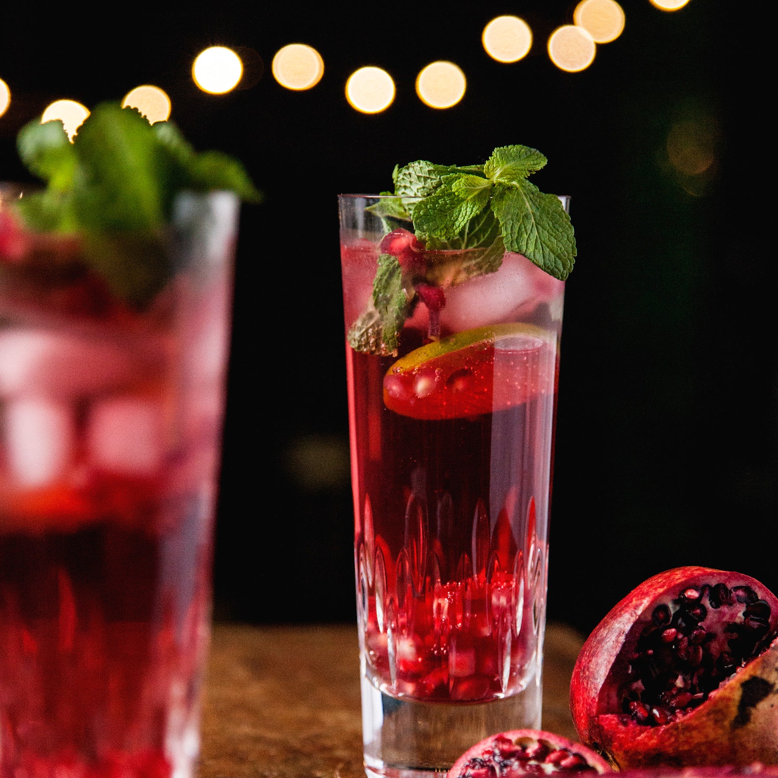 Spiced pomegranate mojito